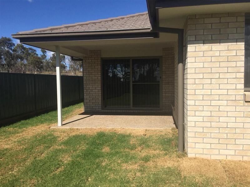 32 Dale Crescent, Armidale NSW 2350