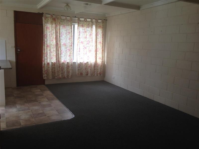 2/17 Jackes Street, Armidale NSW 2350