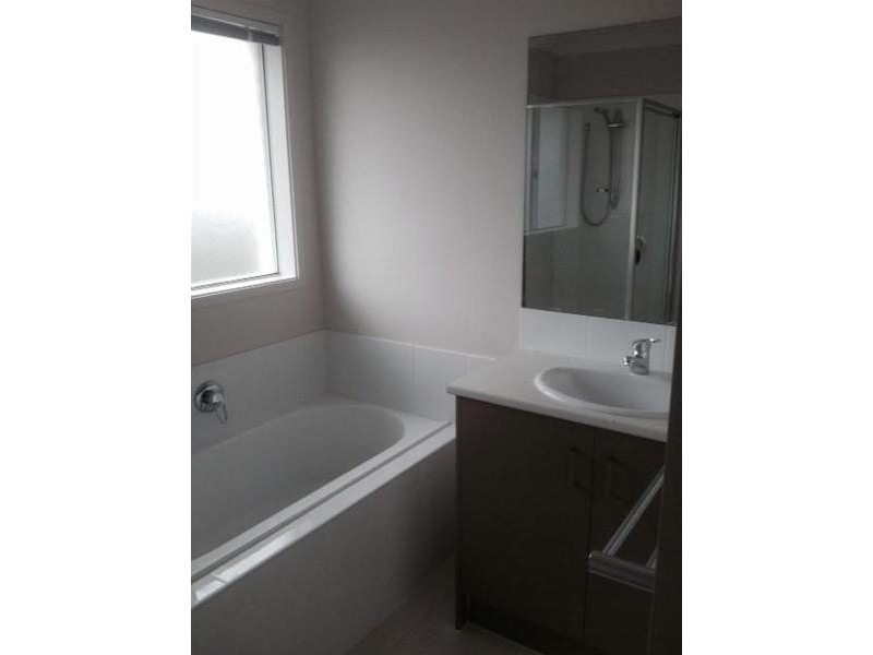 8 Morson Avenue, Armidale NSW 2350