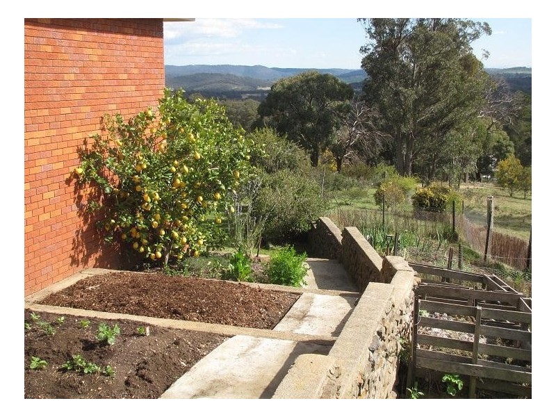 147 Kalinda Road, Armidale NSW 2350