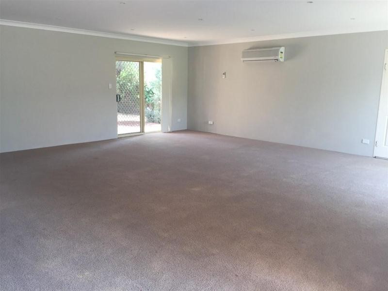 21 Golden Grove, Armidale NSW 2350