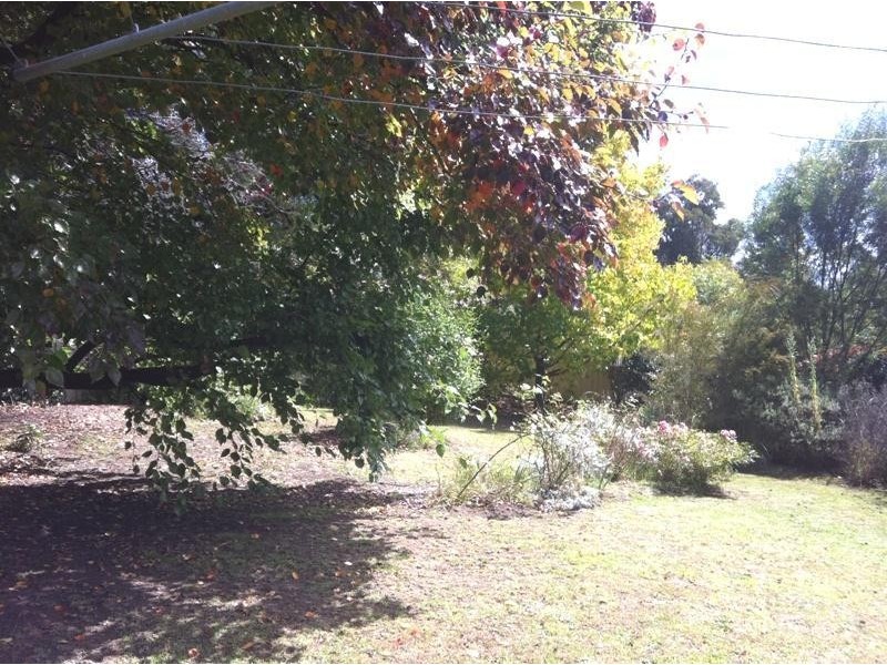 9 Kathleen Crescent, Armidale NSW 2350