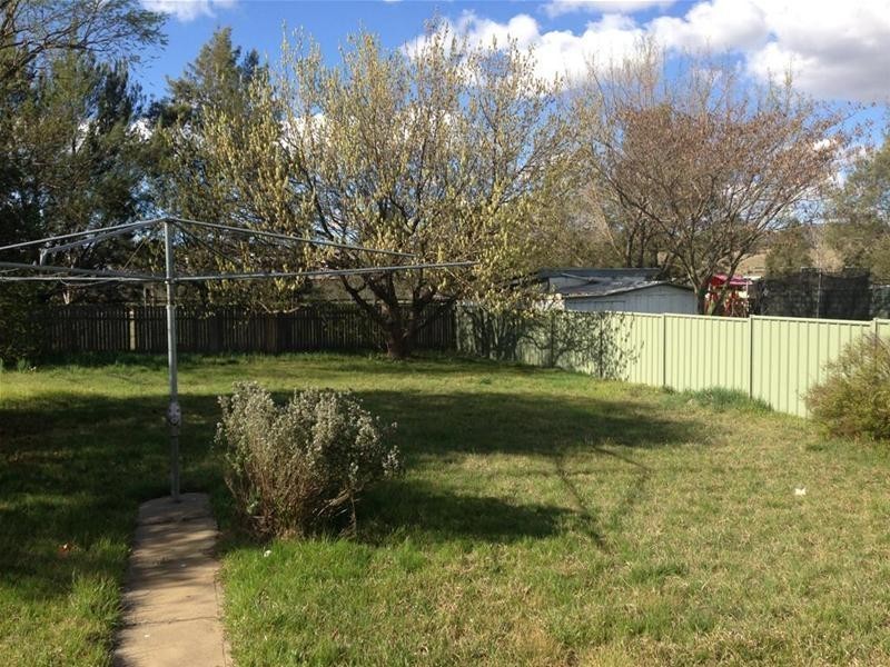 1 Jones Avenue, Armidale NSW 2350