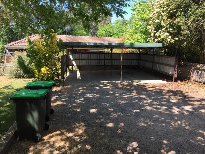 2/24 Murray Avenue, Armidale NSW 2350