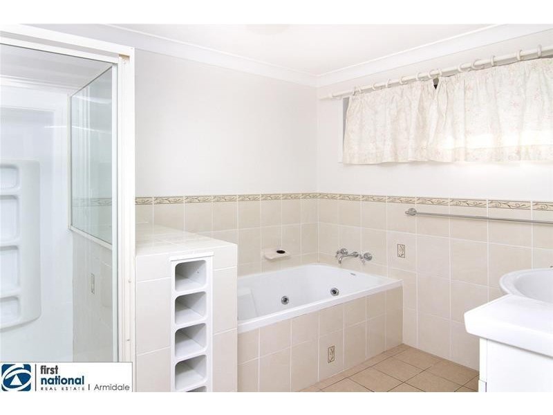 24 Niagara Street, Armidale NSW 2350