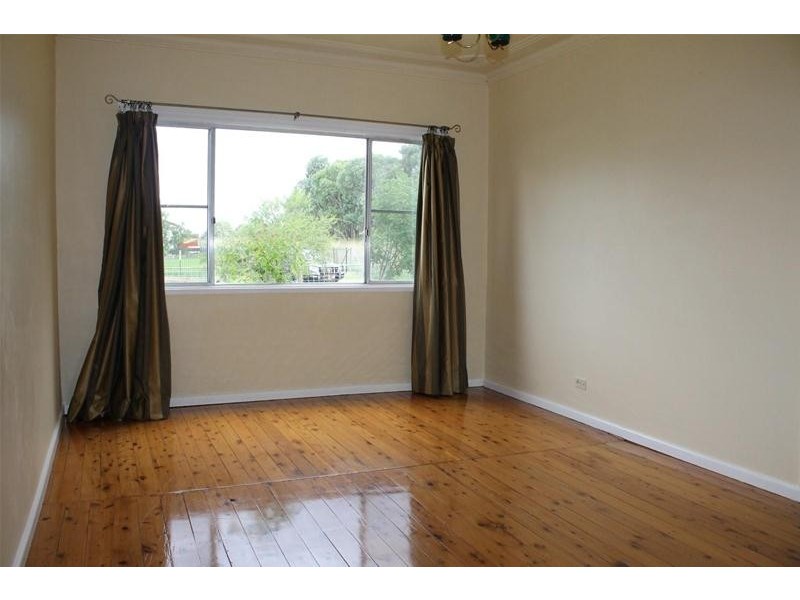 35 Claude Street, Armidale NSW 2350