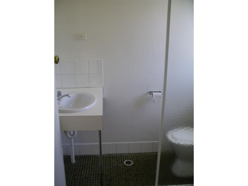 2/21 Catherine Street, Armidale NSW 2350