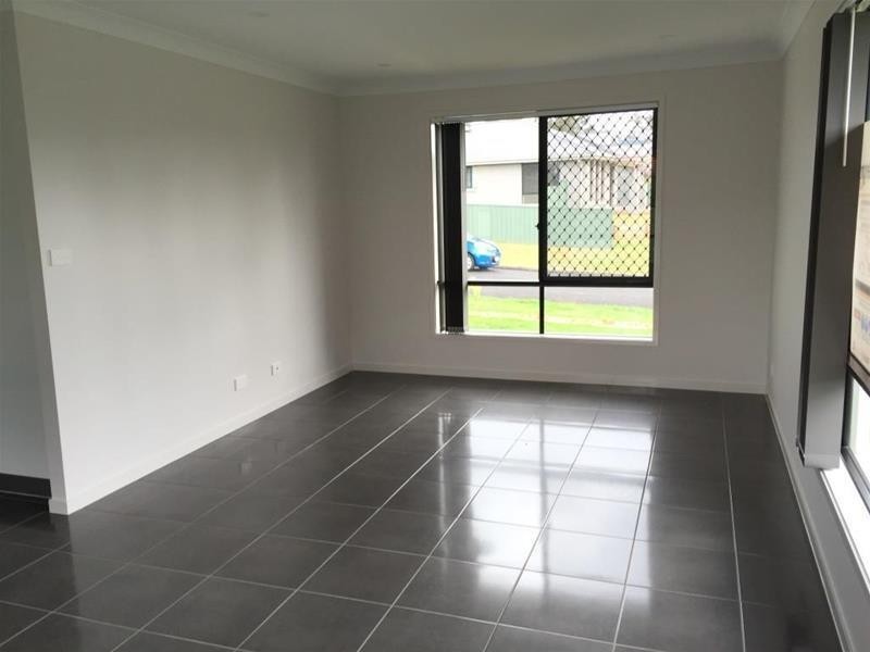 8 Dale Crescent, Armidale NSW 2350