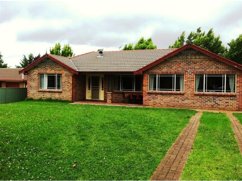 R3/6 Fiona Place, Armidale NSW 2350