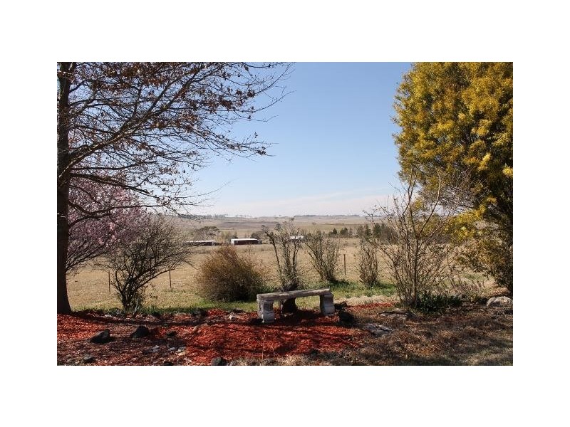 42 Corey Road, Armidale NSW 2350