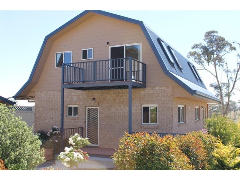 79A Platform Road, Armidale NSW 2350