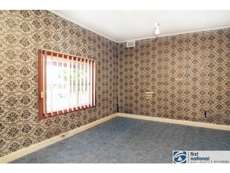 1 Bligh Avenue, Uralla NSW 2358