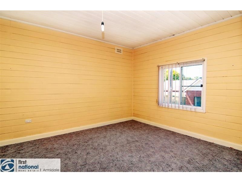 1 Bligh Avenue, Uralla NSW 2358