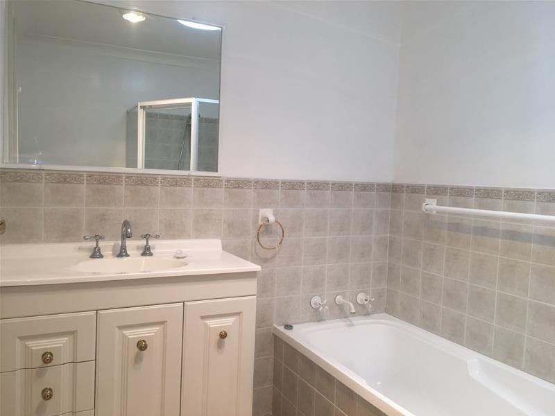 6/159A Barney  Street, Armidale NSW 2350