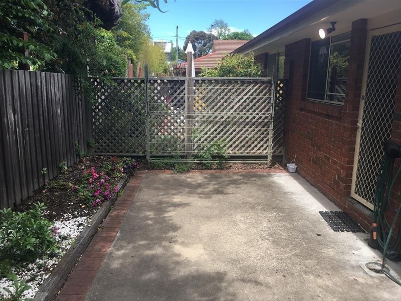 6/159A Barney  Street, Armidale NSW 2350