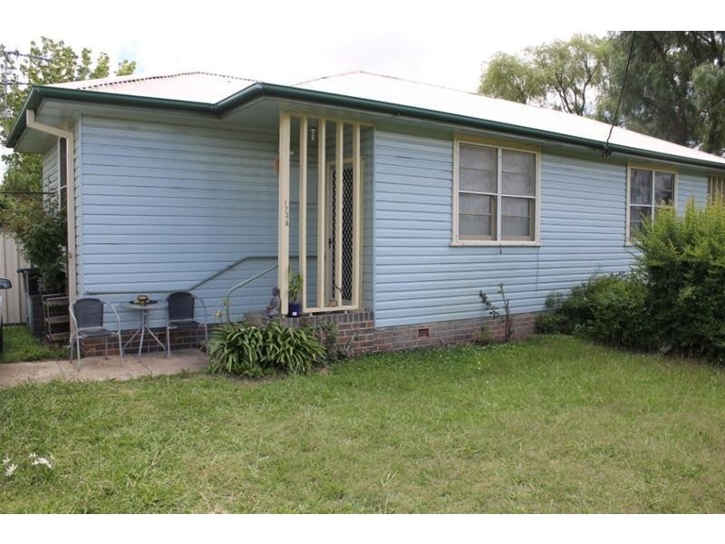 172 Canambe Street, Armidale NSW 2350