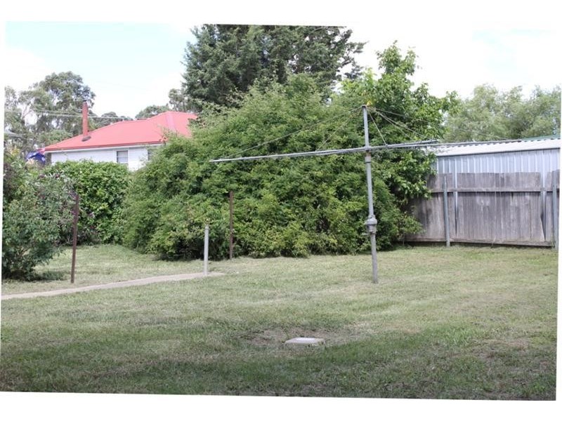 172 Canambe Street, Armidale NSW 2350