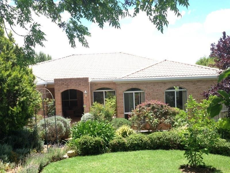 9 Rosecommon Avenue, Armidale NSW 2350