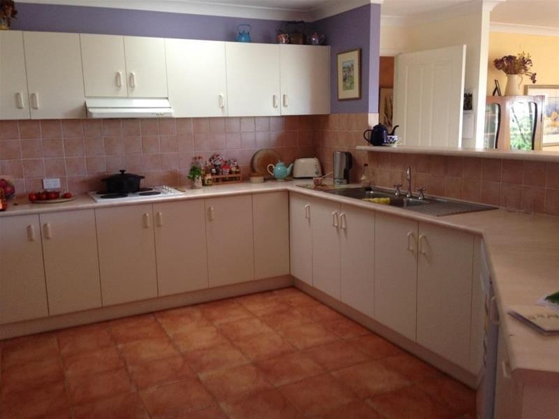 9 Rosecommon Avenue, Armidale NSW 2350