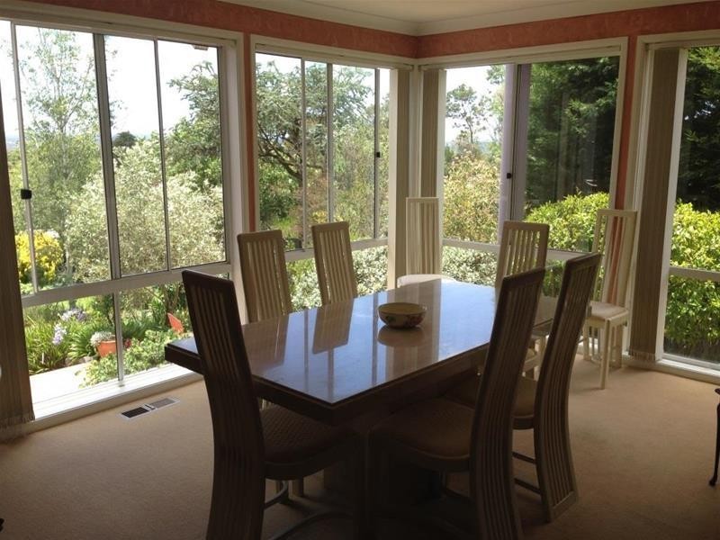 9 Rosecommon Avenue, Armidale NSW 2350