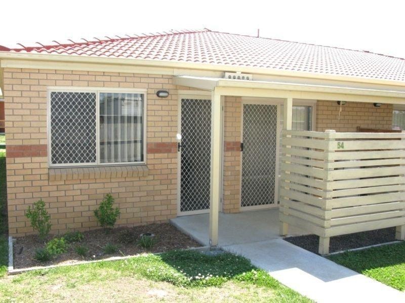 54/80 Queen Elizabeth Drive, Armidale NSW 2350
