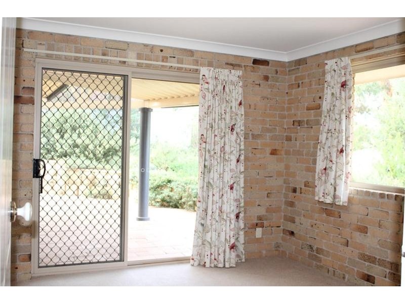 2 Eulahbar Crescent, Armidale NSW 2350