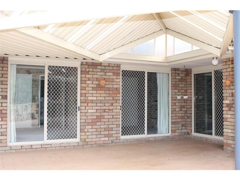 2 Eulahbar Crescent, Armidale NSW 2350