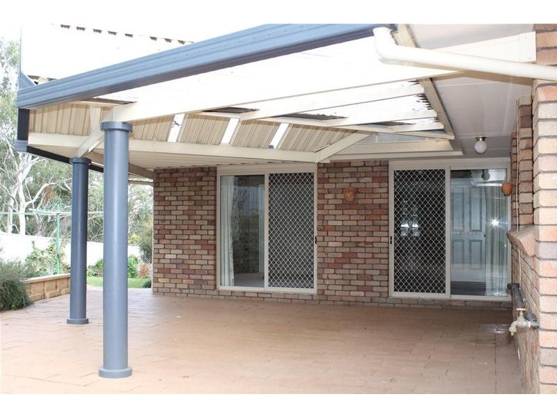 2 Eulahbar Crescent, Armidale NSW 2350