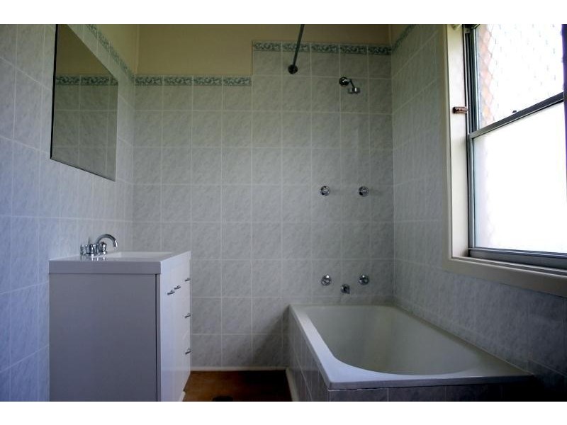 4 Enid Street, Armidale NSW 2350