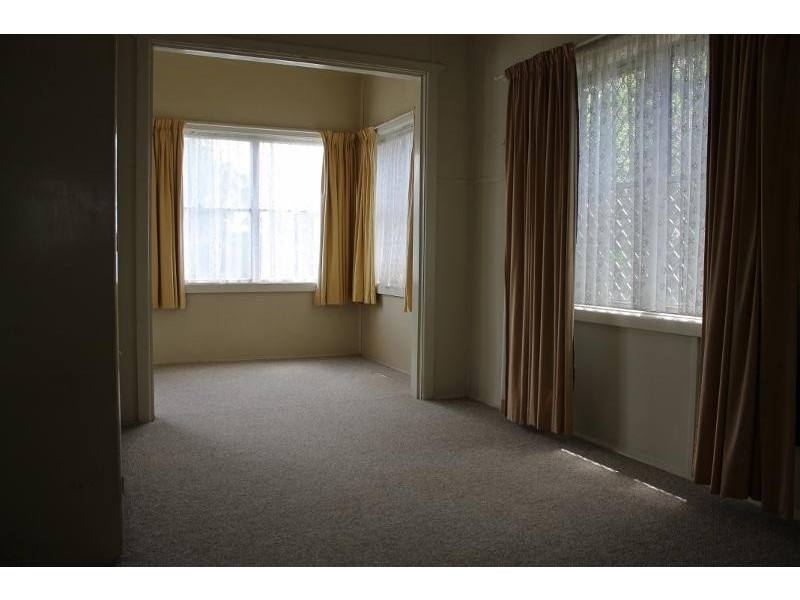 4 Enid Street, Armidale NSW 2350