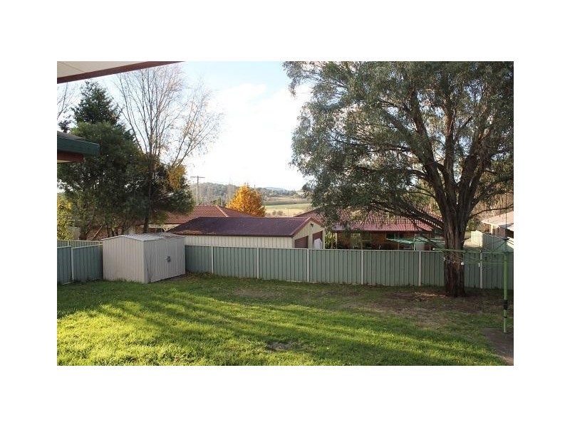 9 Glendower Close, Armidale NSW 2350