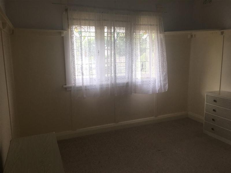 130 Barney Street, Armidale NSW 2350