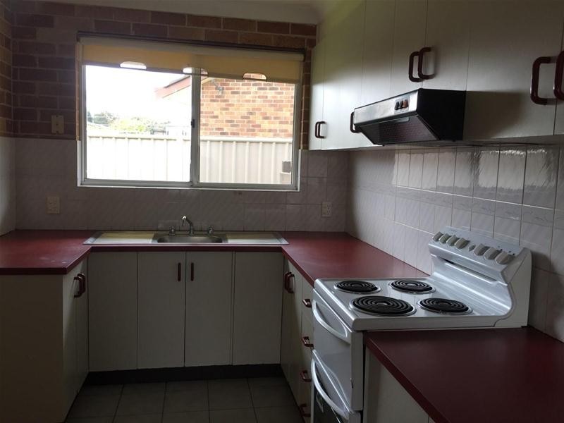 1/16 Alahna Drive, Armidale NSW 2350