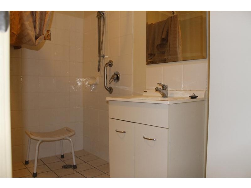 14/80 Queen Elizabeth Drive, Armidale NSW 2350