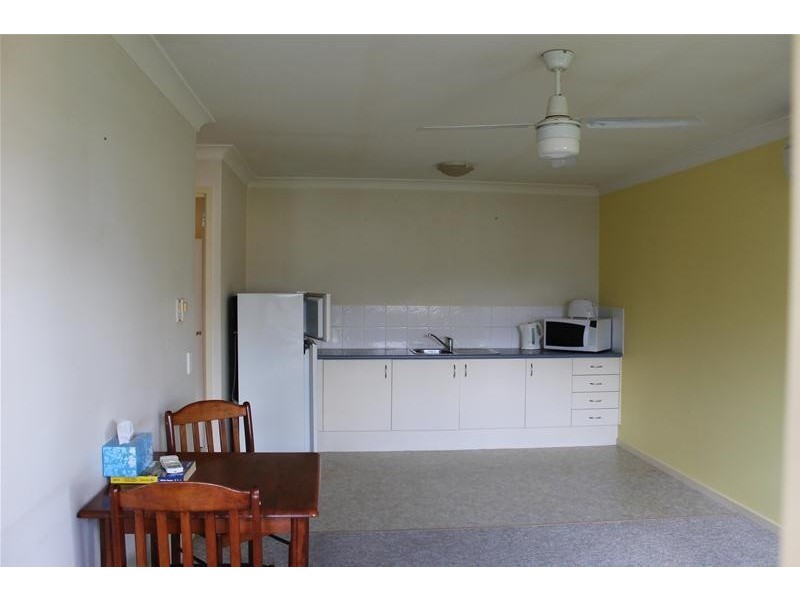 14/80 Queen Elizabeth Drive, Armidale NSW 2350