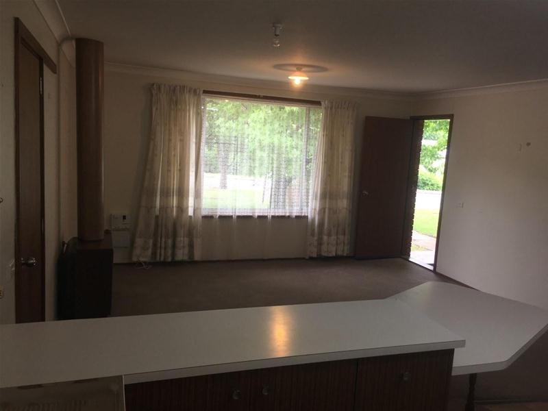 2/2 Robina Crescent, Armidale NSW 2350