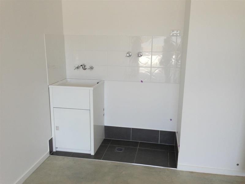 1/10 Schaefer Drive, Armidale NSW 2350