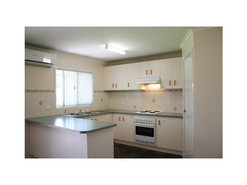 9 Depot Road, Uralla NSW 2358