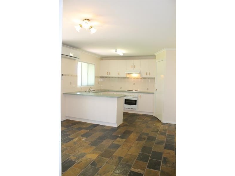 9 Depot Road, Uralla NSW 2358