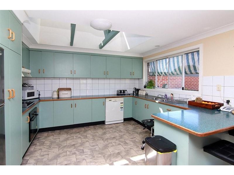 6 Donegal Terrace, Armidale NSW 2350