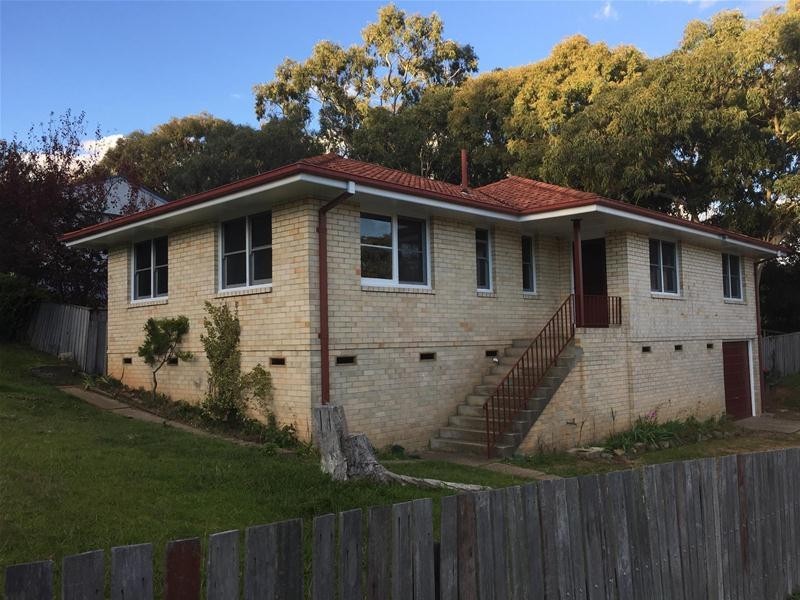 105 Kentucky Street, Armidale NSW 2350