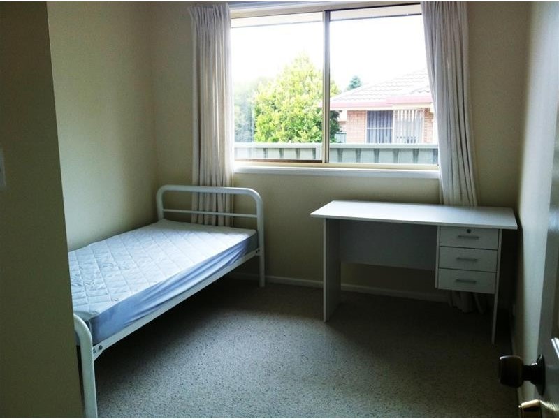 R2/6 Fiona Place, Armidale NSW 2350