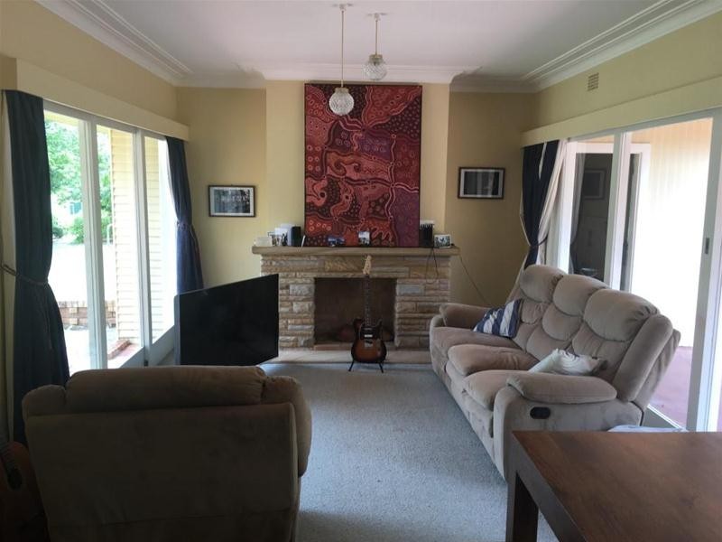 127 Kirkwood Street, Armidale NSW 2350