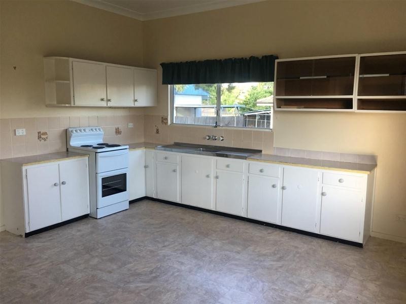 40 Tancredi Street, Armidale NSW 2350