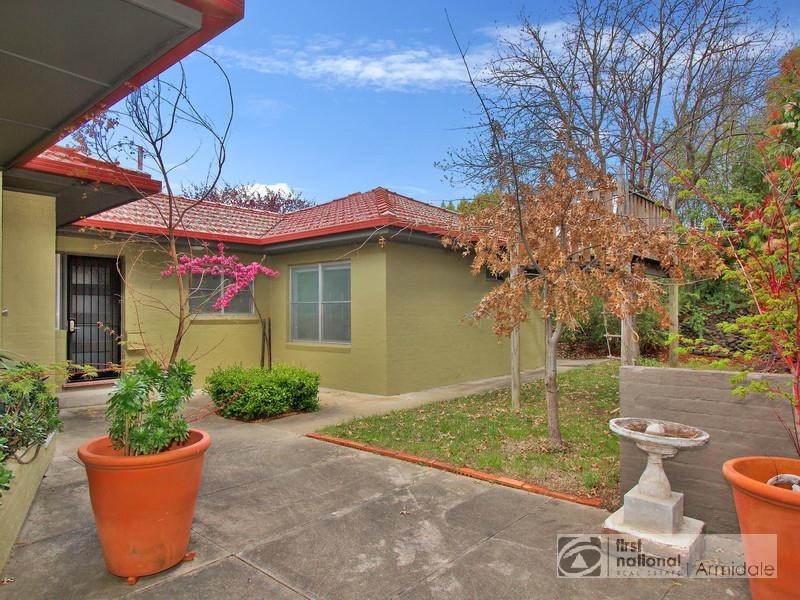 52 Garibaldi Street, Armidale NSW 2350