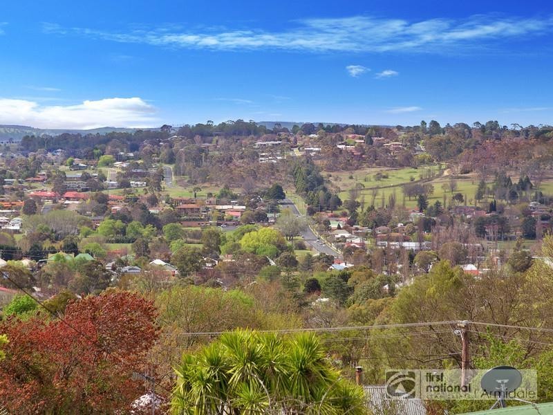 52 Garibaldi Street, Armidale NSW 2350