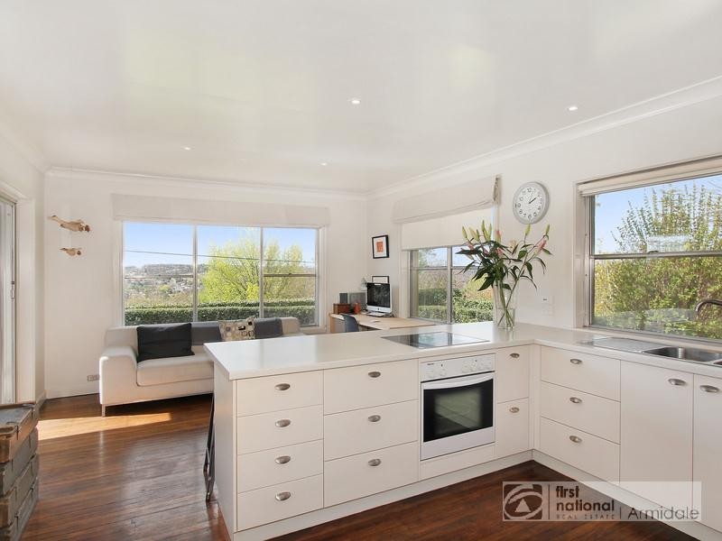 52 Garibaldi Street, Armidale NSW 2350