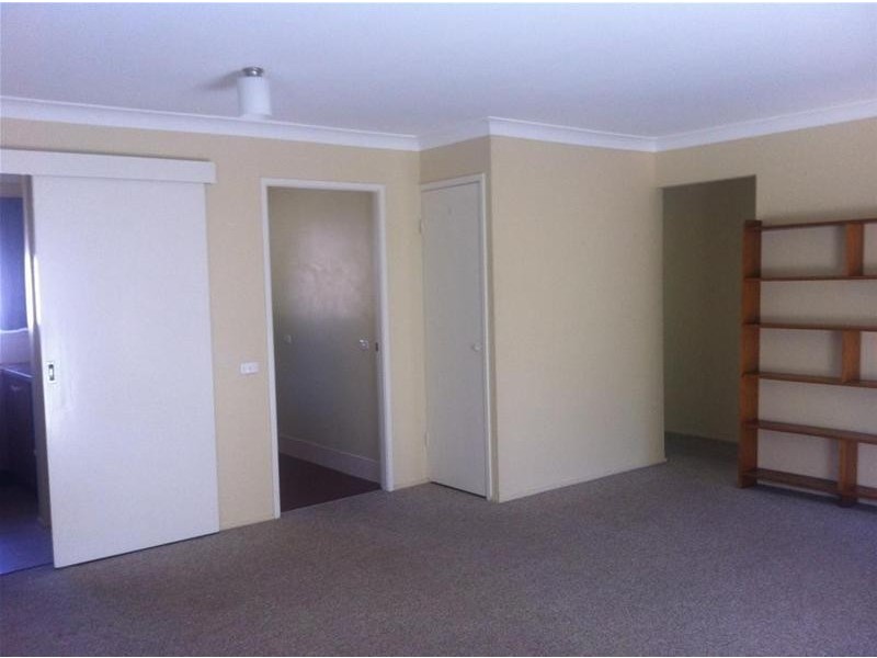 2/212 Markham Street, Armidale NSW 2350