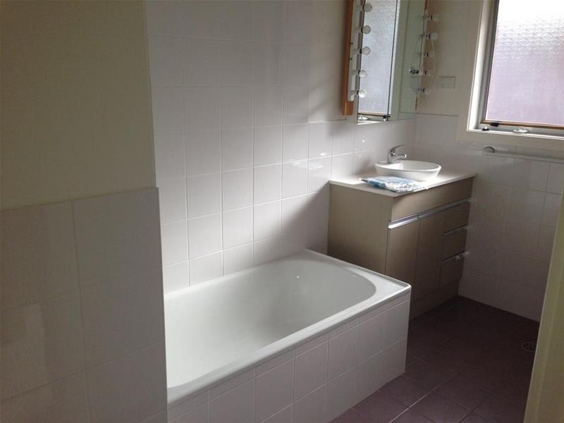 2/212 Markham Street, Armidale NSW 2350