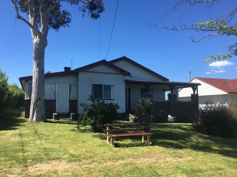 133 Jeffrey Street, Armidale NSW 2350